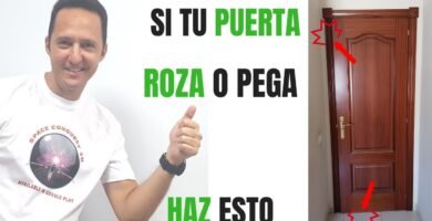 cómo arreglar puertas desalineadas usando herramientas básicas