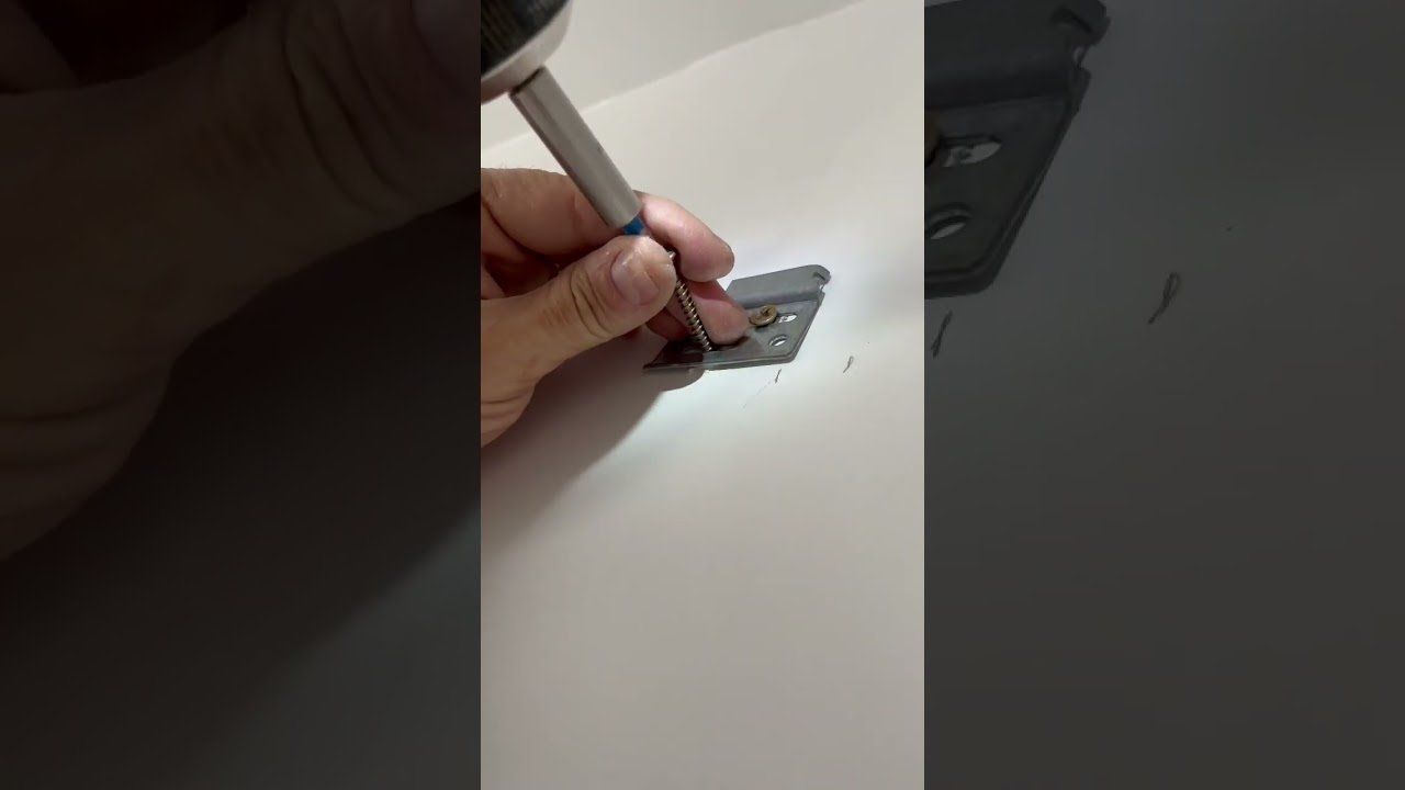 cómo colocar soportes de pared para oficinas modernas