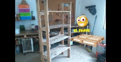 cómo hacer estanterías con madera reciclada de forma económica