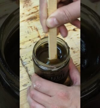 cómo hacer estanterías con madera reciclada para principiantes en bricolaje