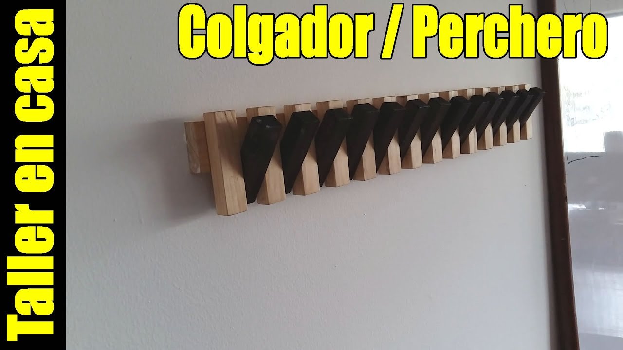 cómo hacer un perchero de madera con acabados rústicos