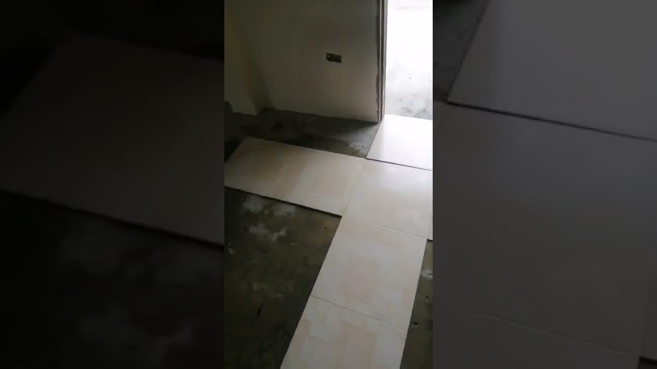 cómo nivelar un piso antes de colocar cerámica en viviendas modernas