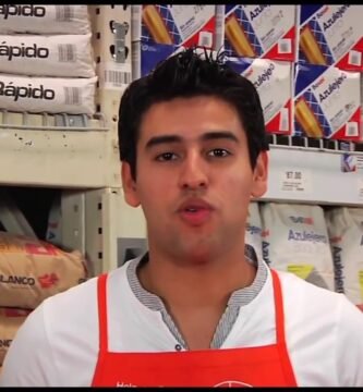 cuándo usar pegamento en instalación de pisos en departamentos modernos